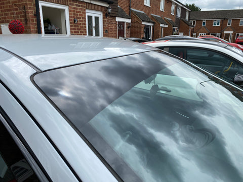Abarth Punto pre-cut, easy fit PLAIN sunstrip plus FREE Squeegee